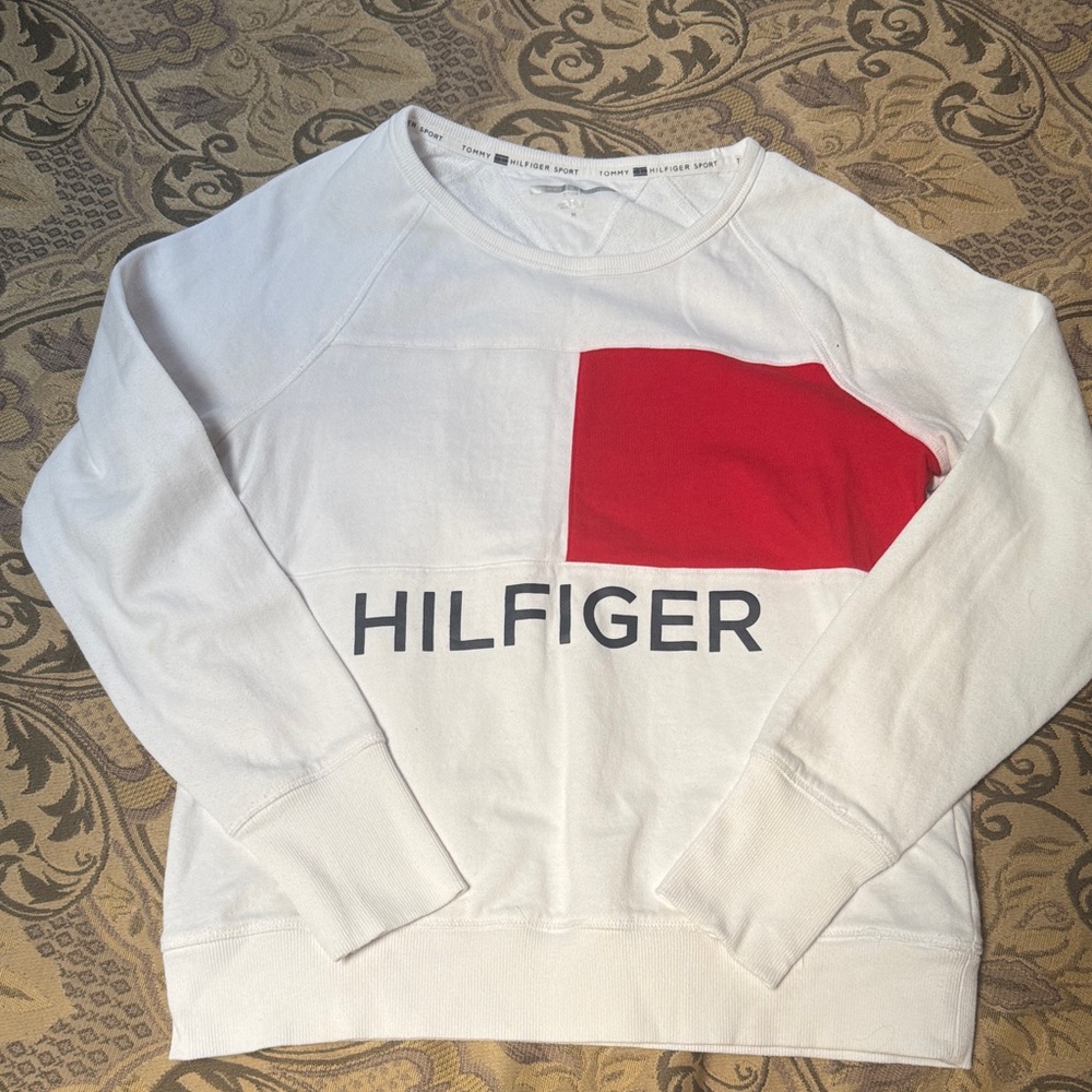 Tommy Hilfiger White Sweatshirt with Red Block